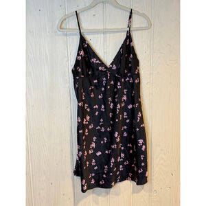 Women's Victoria's Secret Chemise L Black Pink Floral